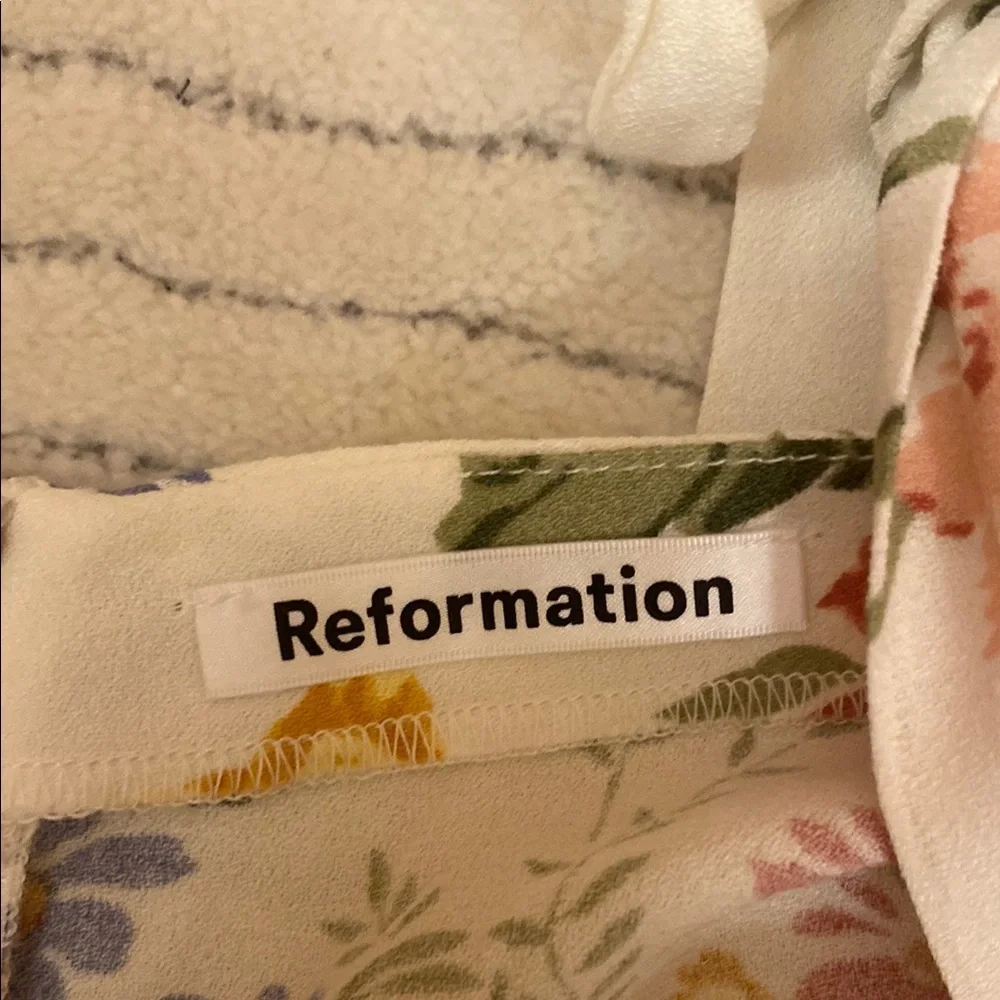 REFORMATION Elegant Floral White Jumpsuit - Picture 11 of 12